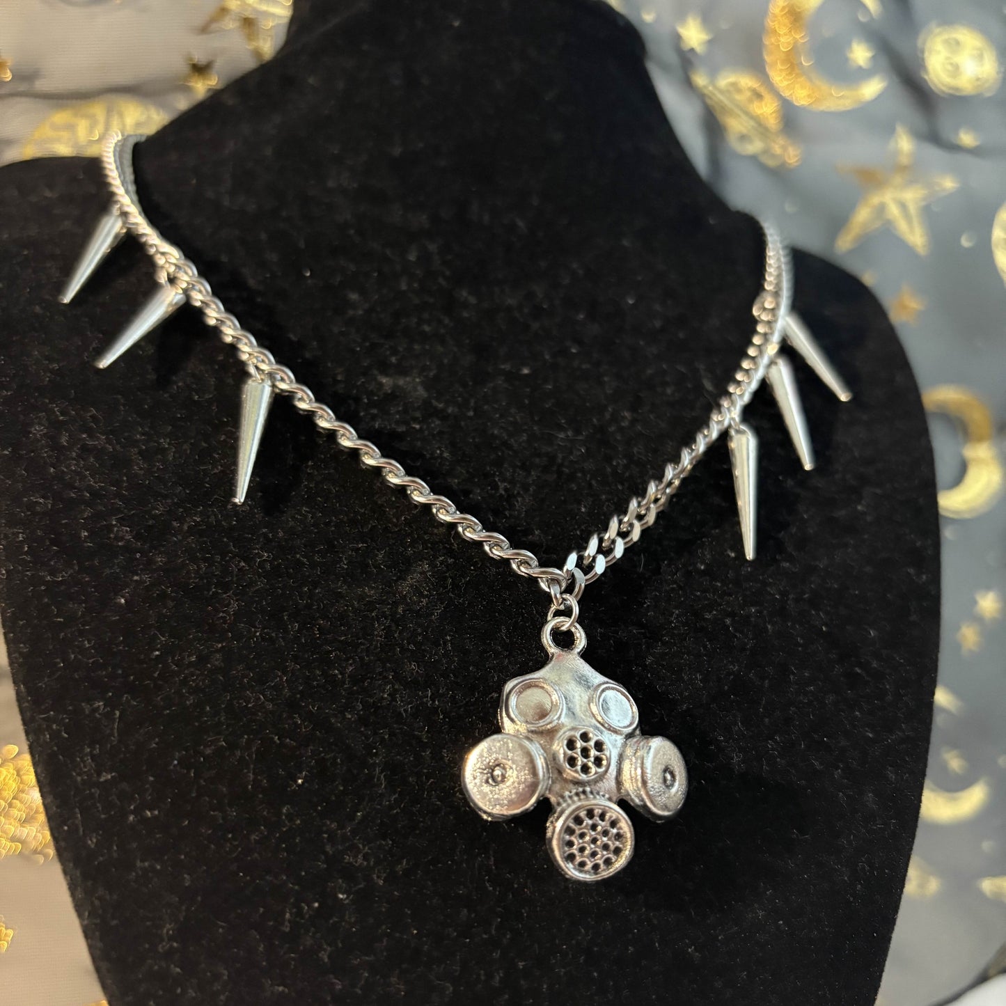 Masky’s necklace