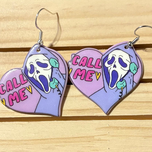 'Call me' Scream earrings